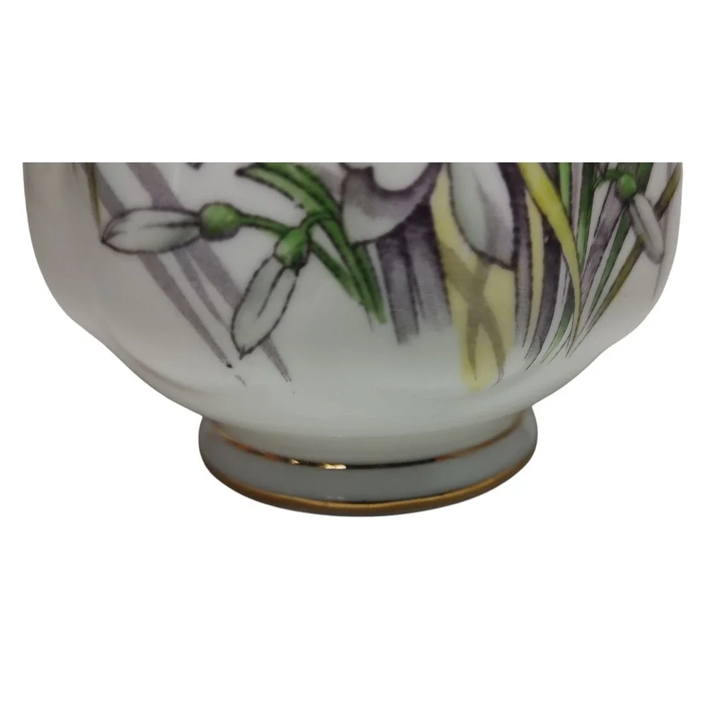 Royal Albert Teacup England‎ Bone China Snowdrop Flower Of Month Hand Painted